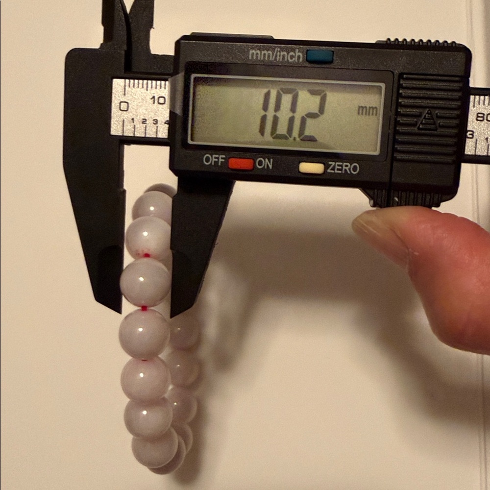 Purple Jade Bracelet - Picture 5 of 5